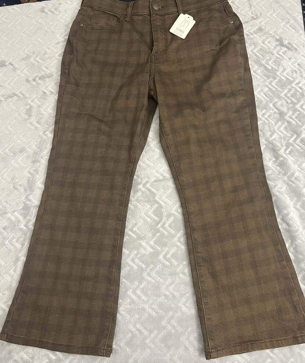 St Johns Bay Kick Crop Pants Size 8P NWT Retail $48 Brown/Black Check